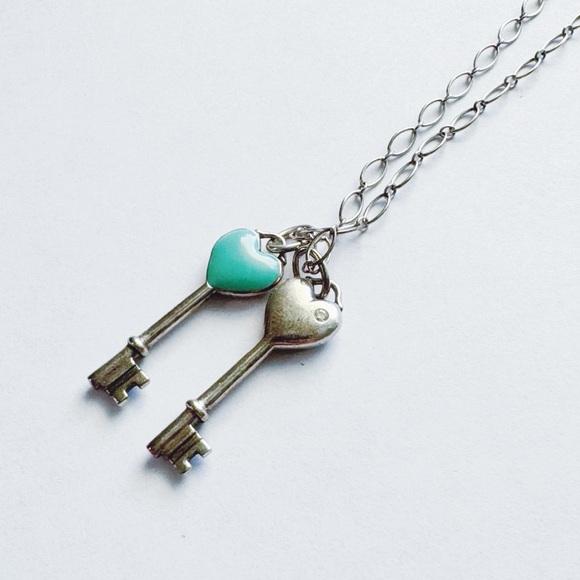 Tiffany & Co. Jewelry - Tiffany & Co. RARE Diamond Double Heart Key Pendant Necklace on Oval Link Chain